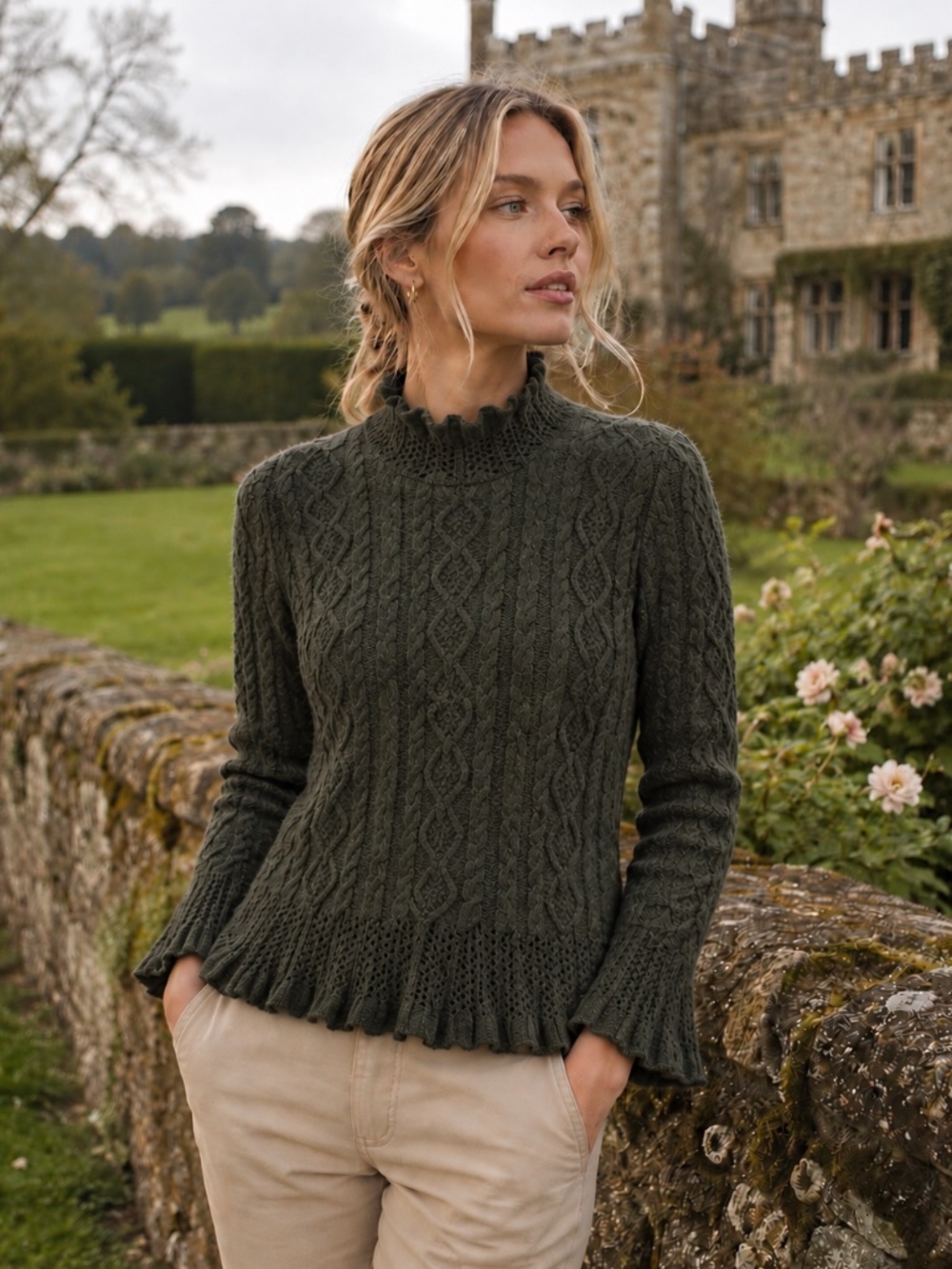Lauren Ralph Lauren 100% Lambs Wool Ruffled Lace Knit Sweater